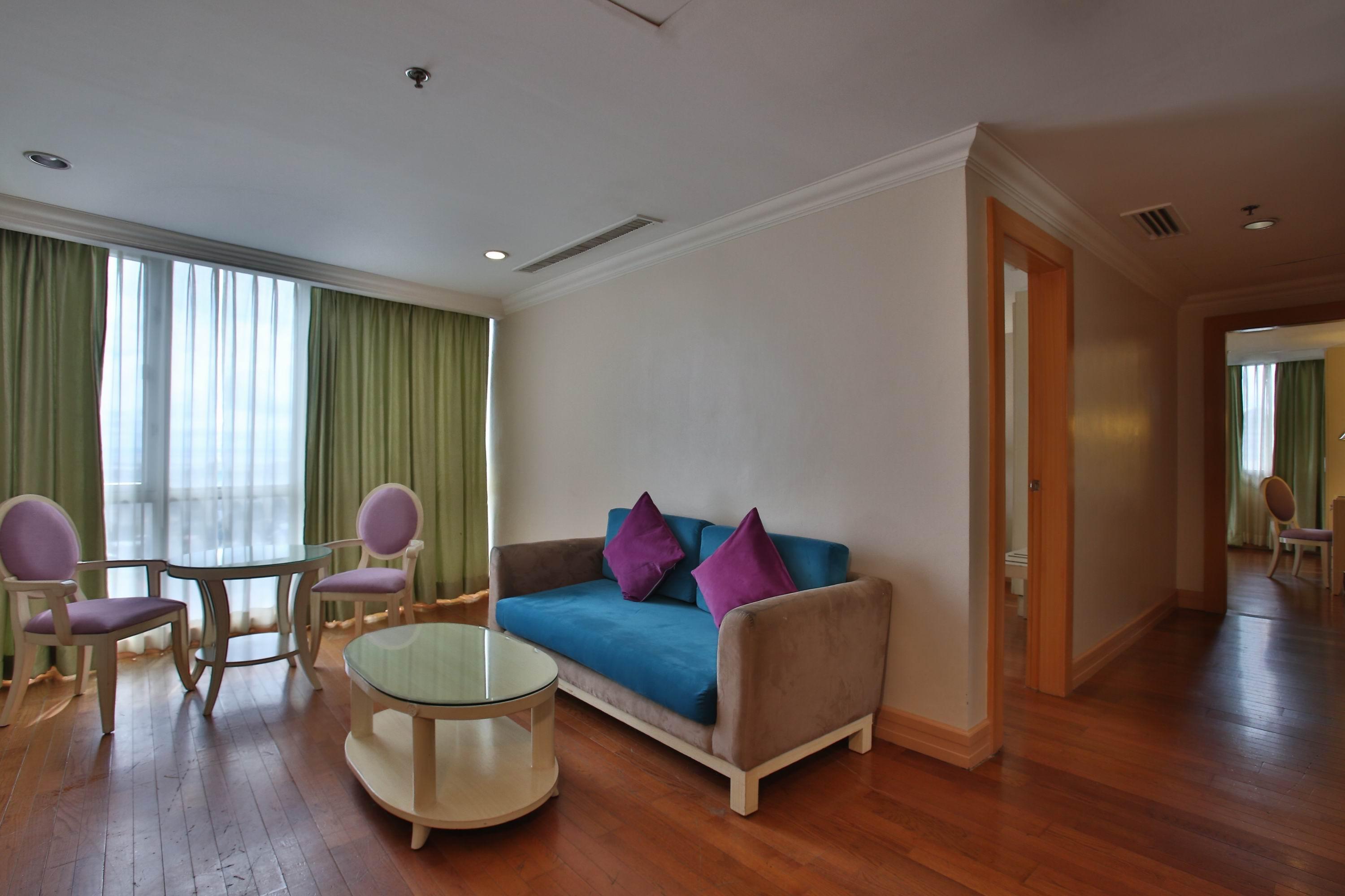 סבו Crown Regency Hotel & Towers מראה חיצוני תמונה